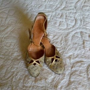 Vintage Brocade Pumps